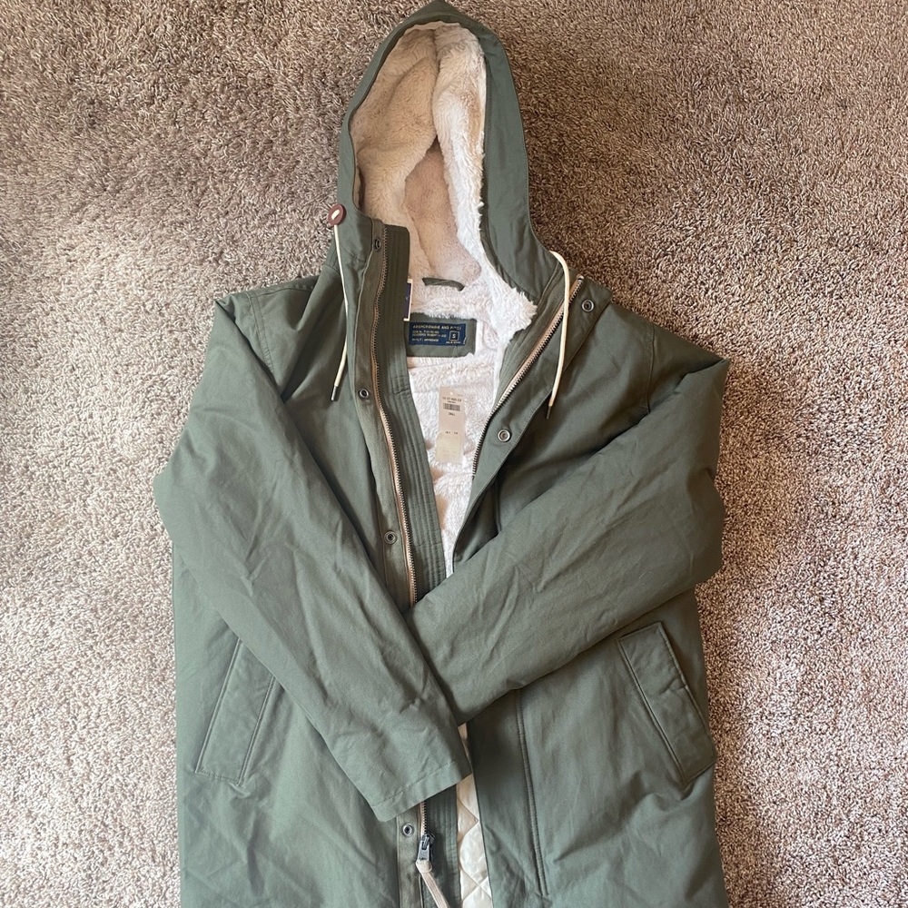 A&F NWT Faux Fur Winter Coat